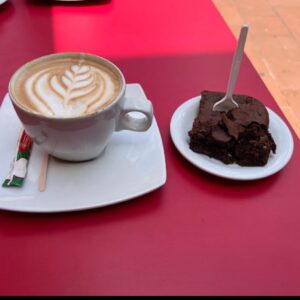 Del Porto Café y Vino.