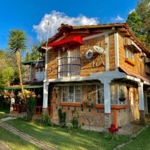 Casa en Medio del Campo
